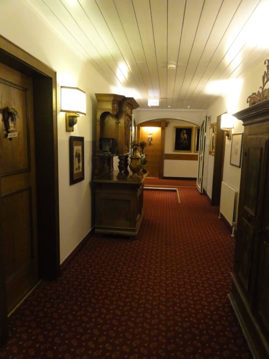 Der "Weg" zum Zimmer, 2. Etage Hotel Moisl