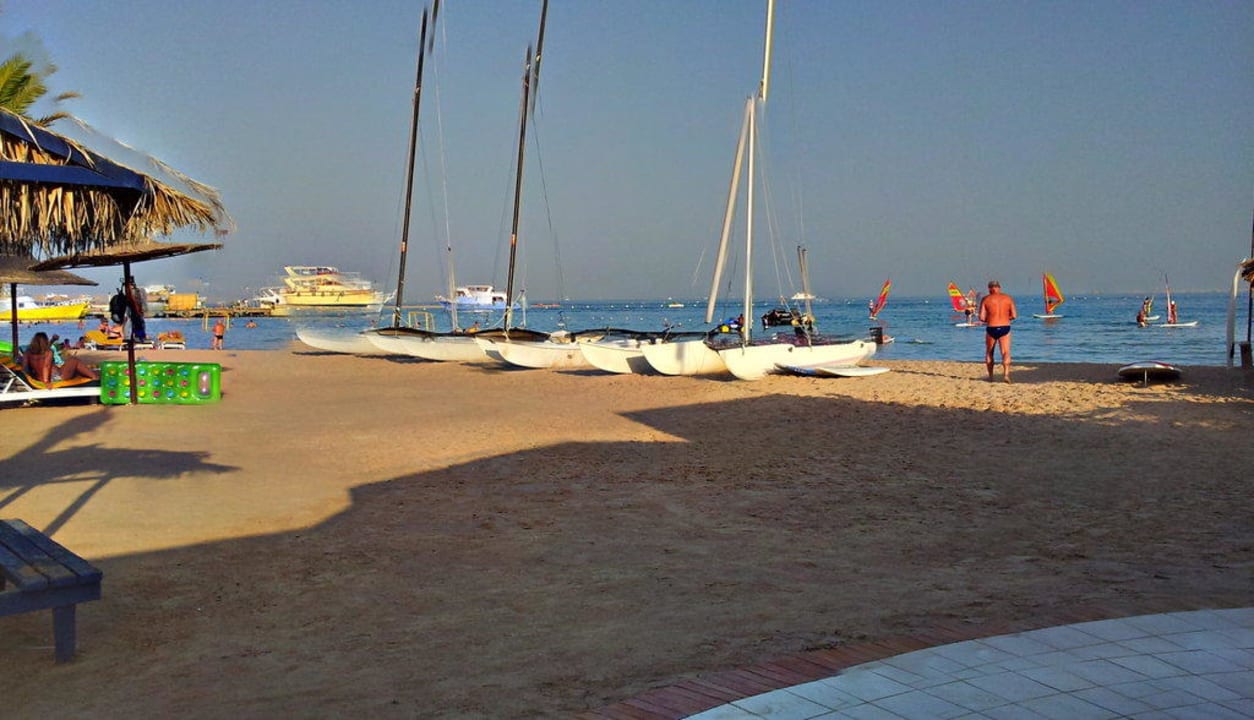 Blick von der Surfbar Giftun Azur Resort