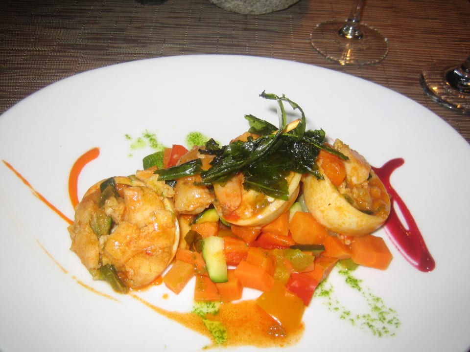 Tapas Restaurant, gefüllter Tintenfisch Catalonia Royal Bavaro - Adults only