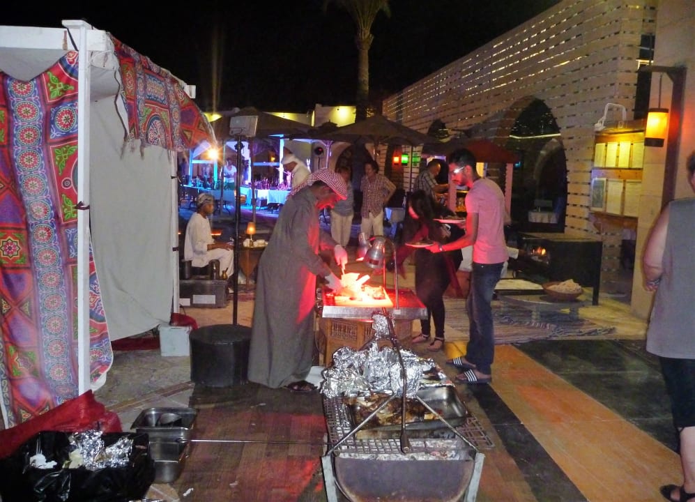 Orientalischer Abend Hotel Mercure Hurghada