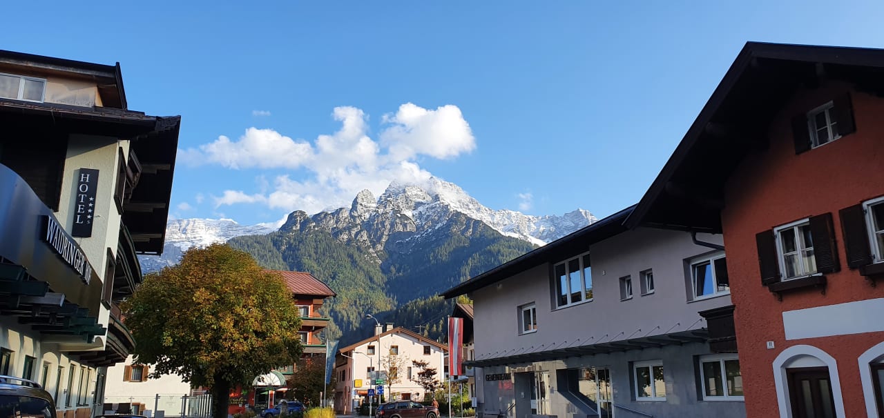 Ausblick Waidringer Hof · 1. Tiroler Glückshotel