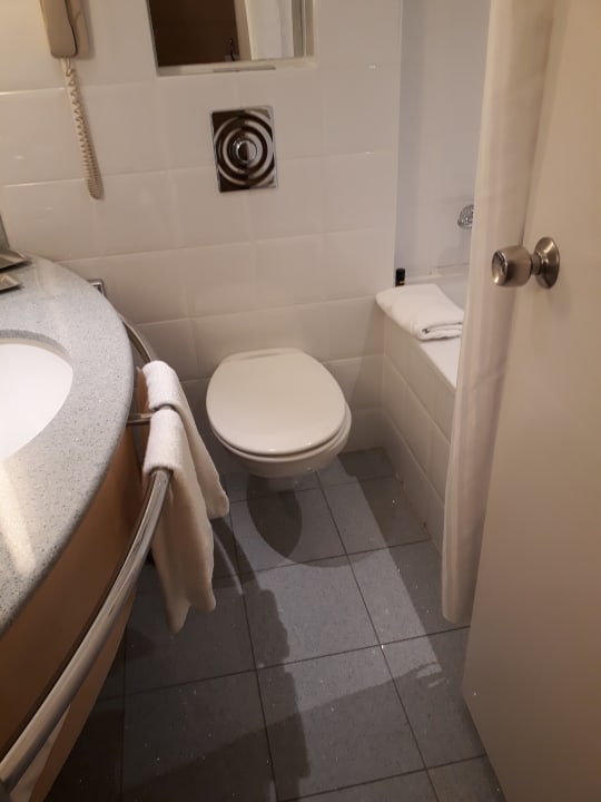 Zimmer Hilton Düsseldorf