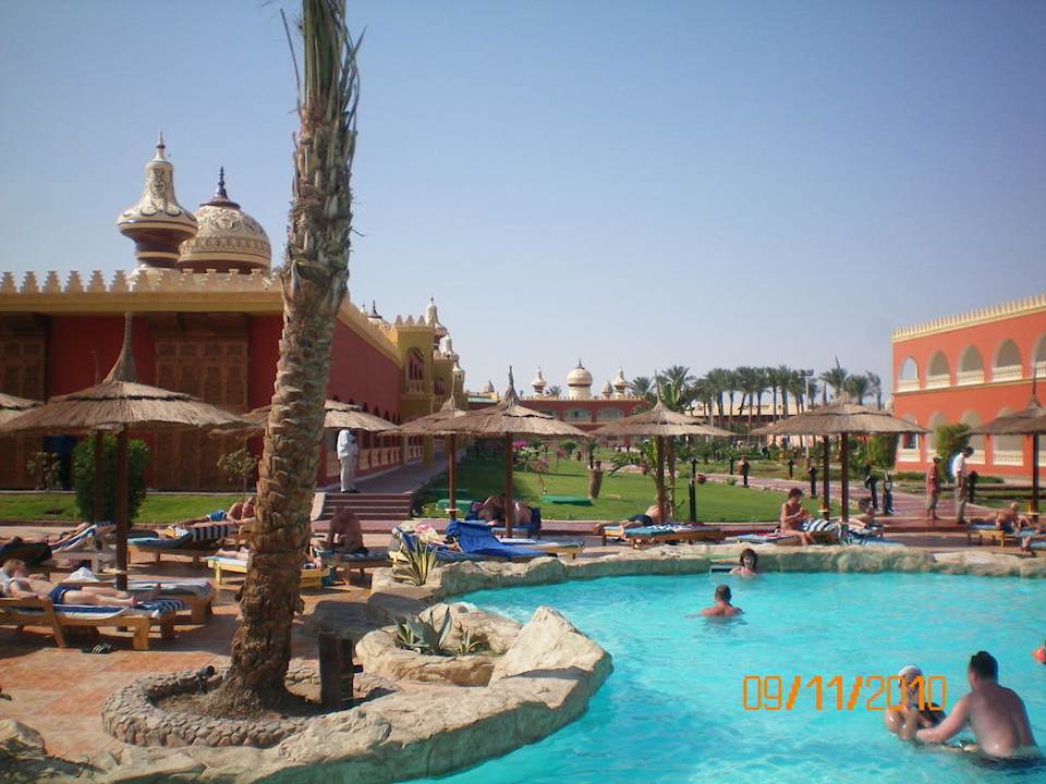 Oasis Pool Pickalbatros Alf Leila Wa Leila Resort - Neverland Hurghada