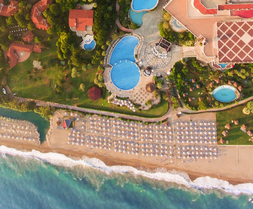 Strand Starlight Resort Hotel