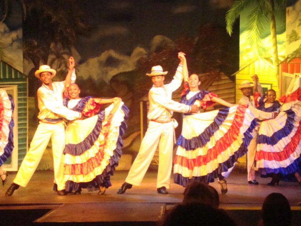 Domenican night Wyndham Alltra Samana