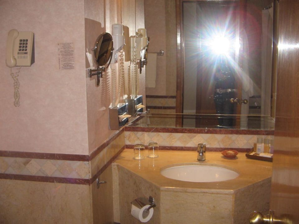 Badezimmer Continental Hotel Hurghada