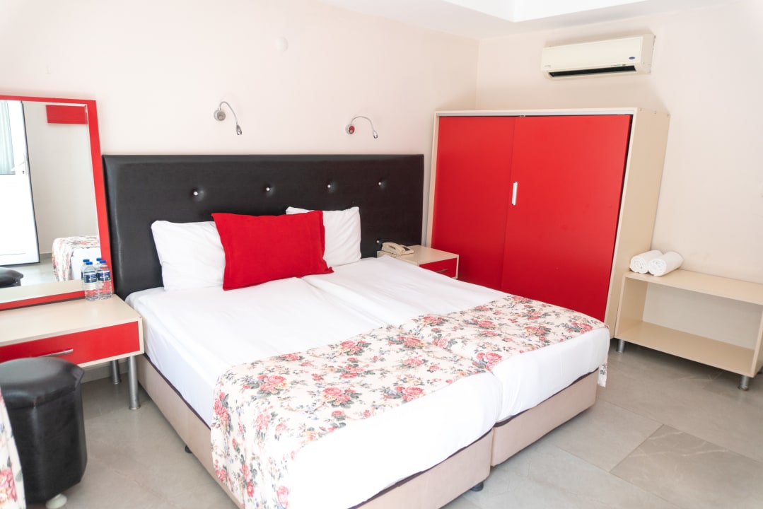 Zimmer Side Altinkum Hotel