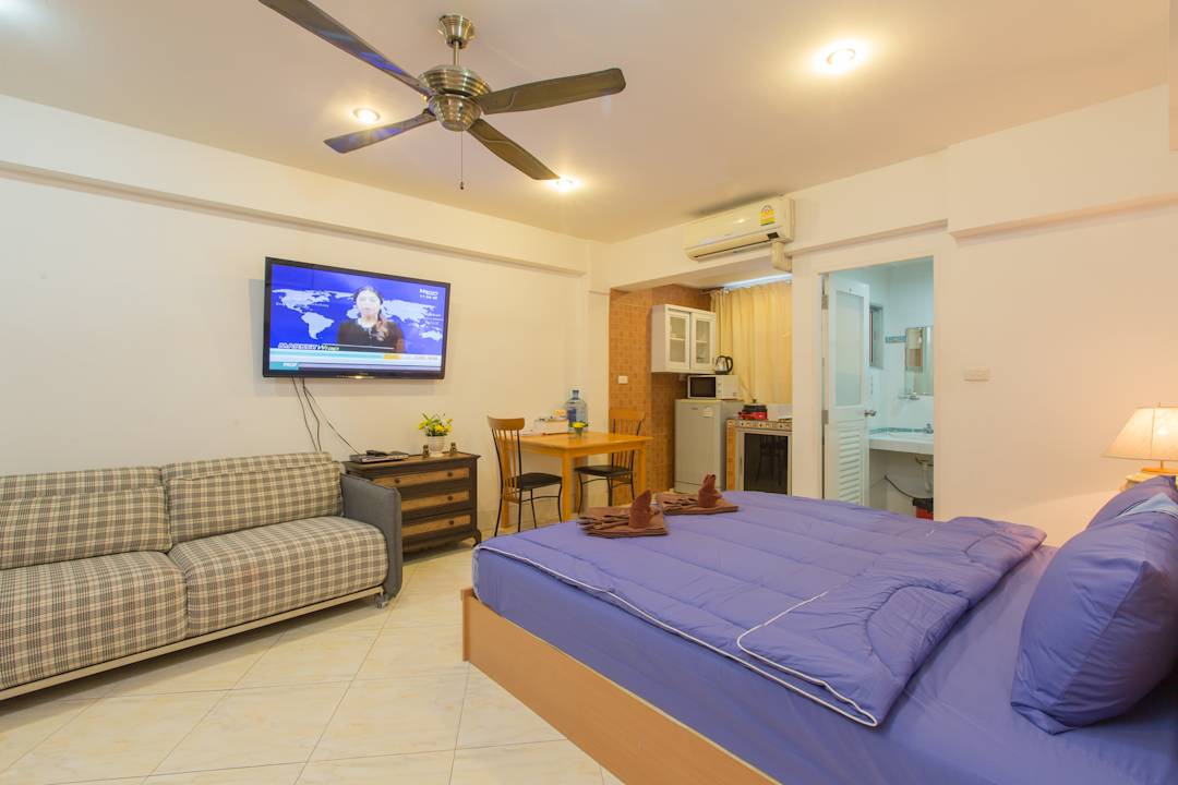 Zimmer Patong Studio Apartments
