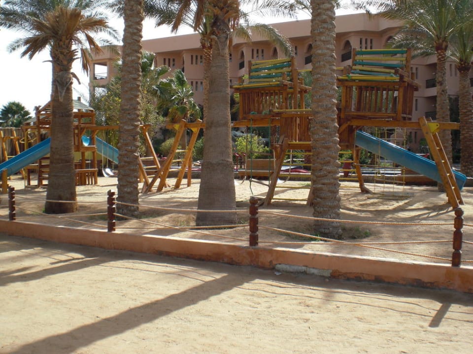 T-Block Giftun Azur Resort