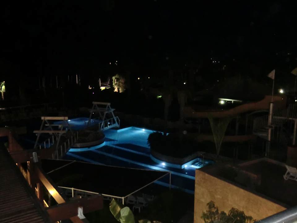 Pool Sealife Buket Resort & Beach