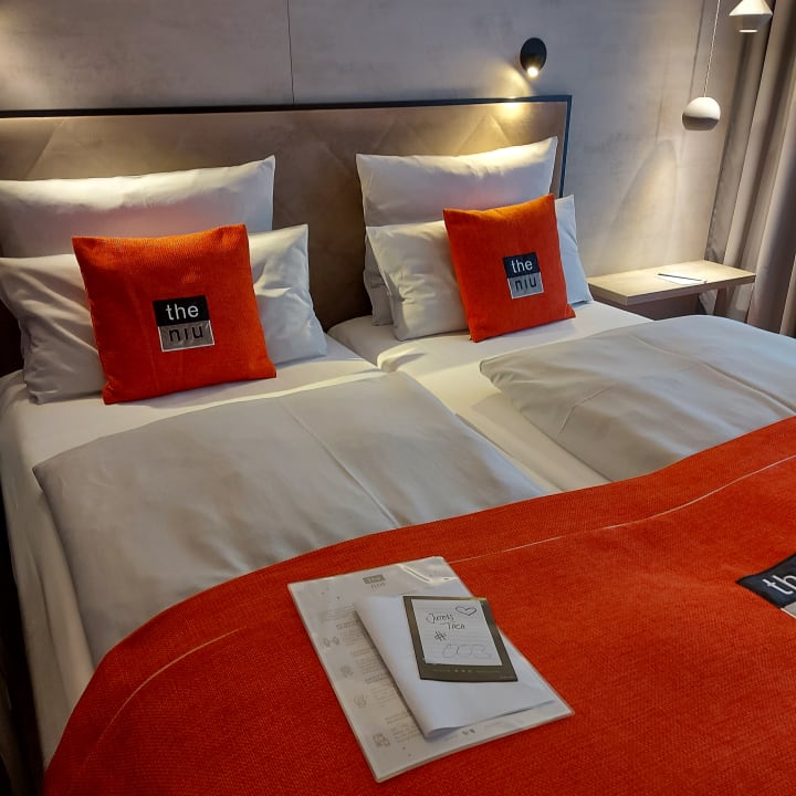 Zimmer Holiday Inn - the niu, Hide Berlin Friedrichshain