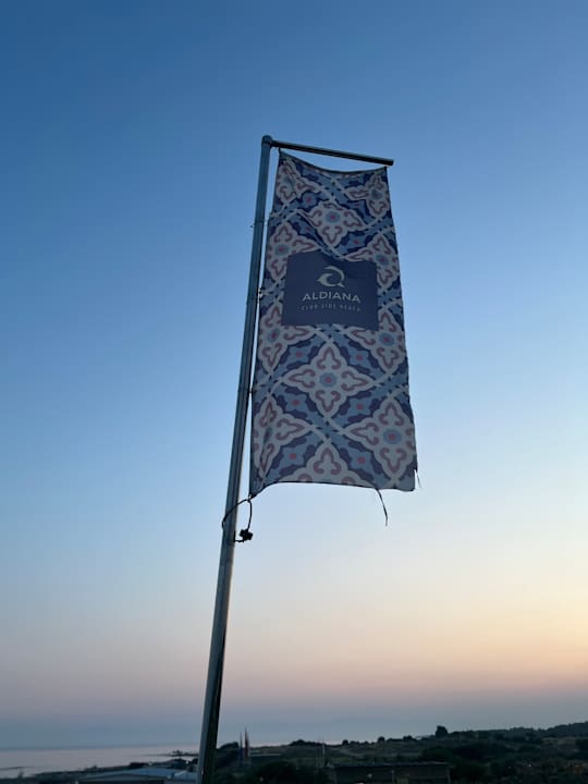 Gartenanlage Jacaranda Luxury Resort