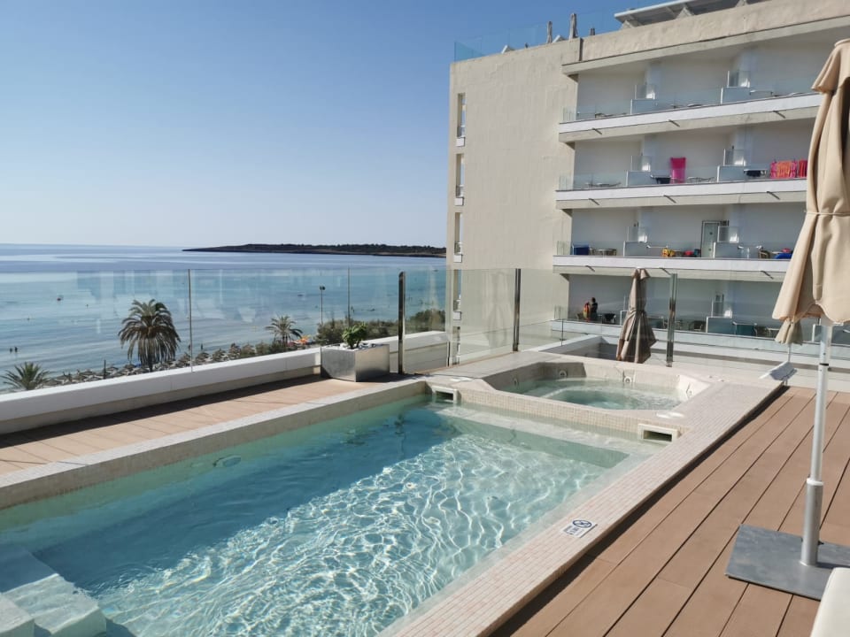 Ausblick Sabina Hotel & Suites