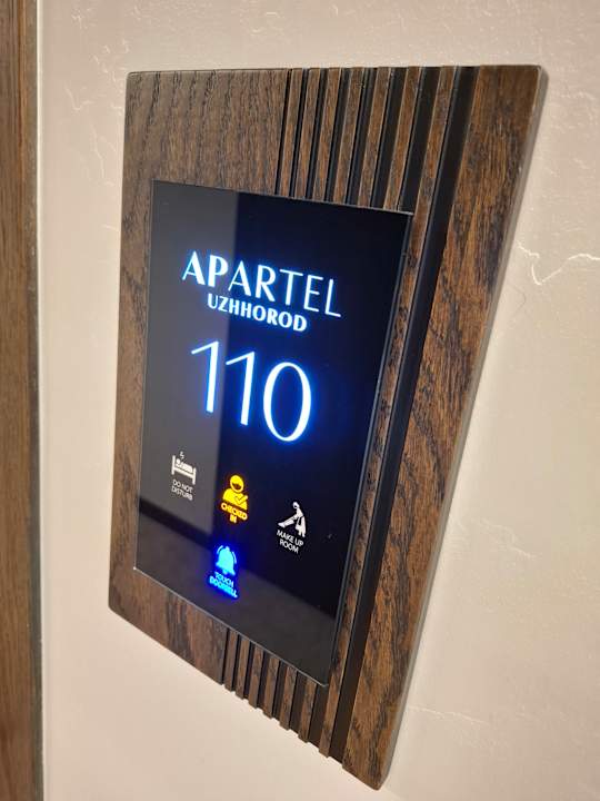 Zimmer Apartel Uzhhorod