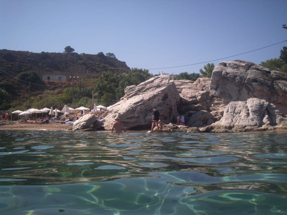 Felsen zwischen Ruhe und Actionstrand alltoura Club Hotel Porto Angeli Beach Resort