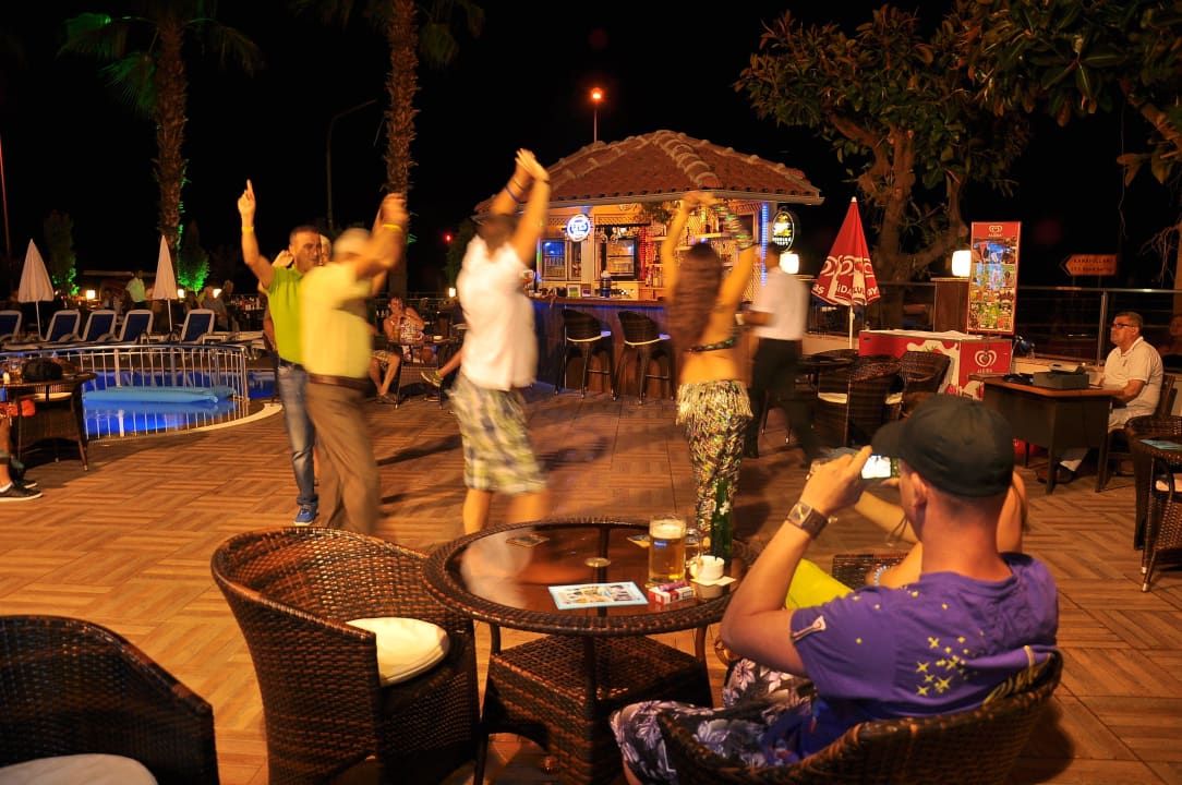 Turkısh Night Parador Beach Hotel