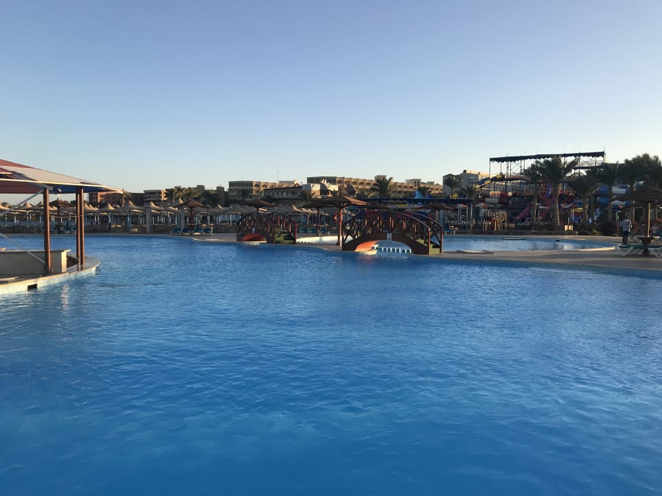 Pool Riviera Aqua Park Resort