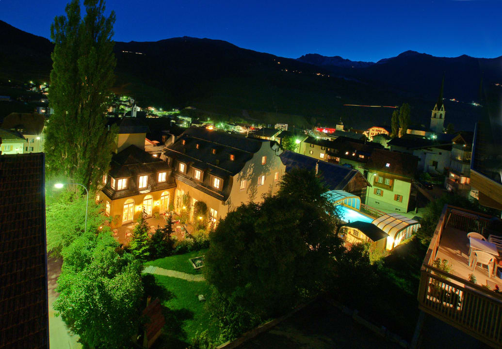 Sommerabend Hotel Piz Mitgel