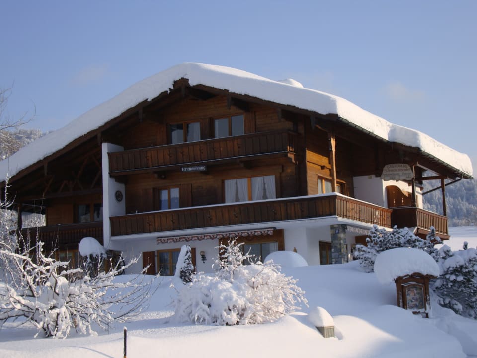 Außenansicht Gästehaus Schwemmbauer