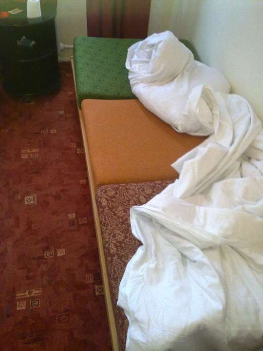 So sehen die "Betten" aus Hotel Easy Star