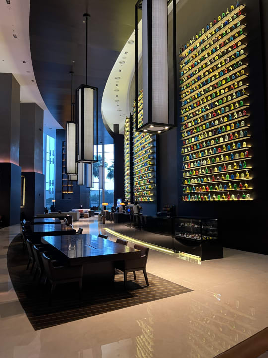 Lobby JW Marriott Marquis Hotel Dubai