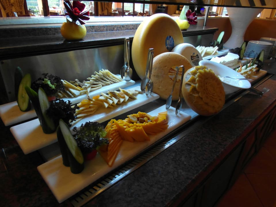 Viel Auswahl im Restaurant Club Grand Aqua