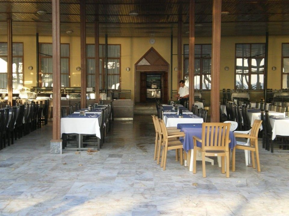 Restaurantbereich Hotel Sirma