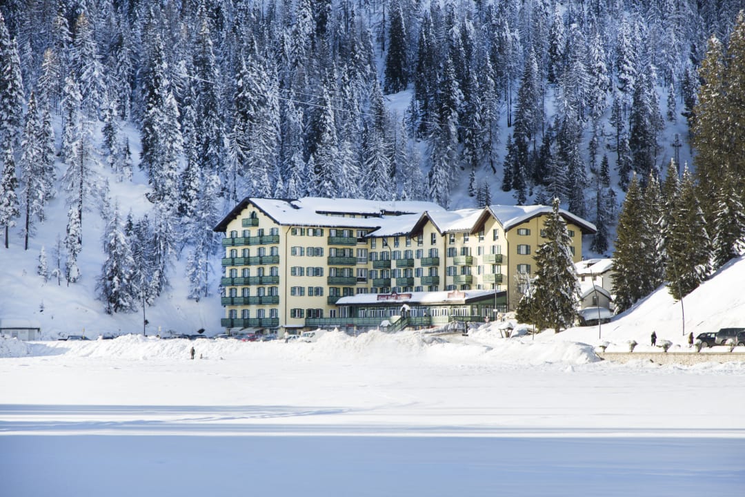 Außenansicht Grand Hotel Misurina