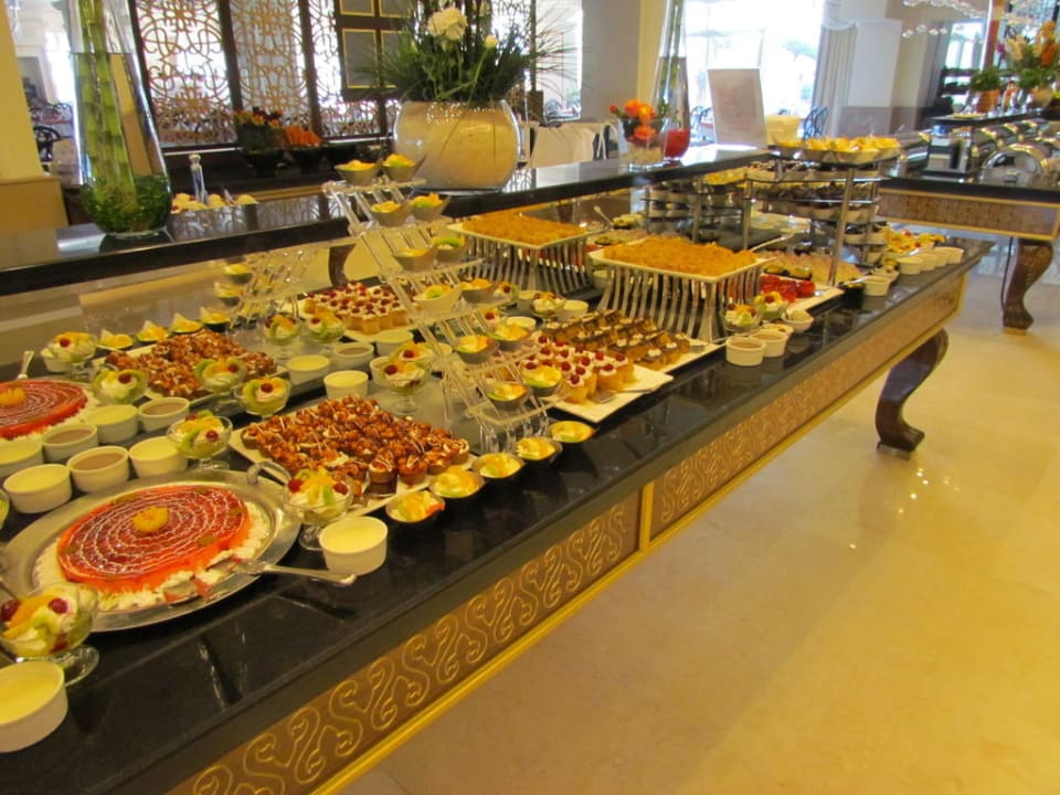 Abendbüffet Diamond Excellence Resort & Spa