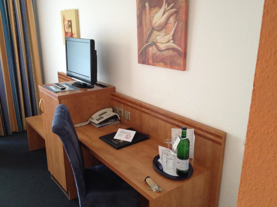 Schreibtisch Parkhotel Sonnenberg