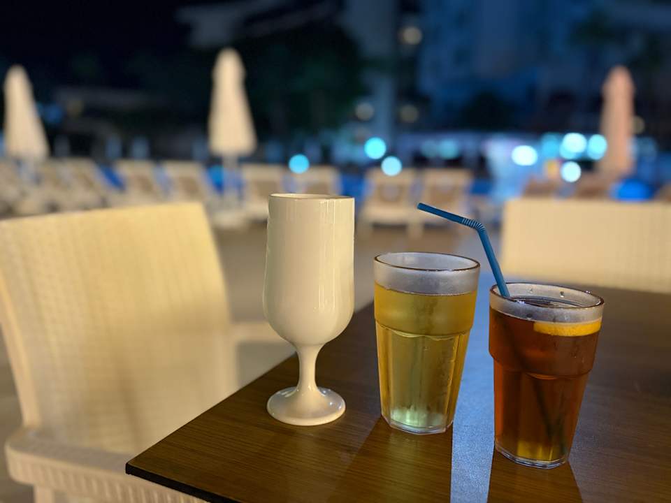 Pool Mira Meridia Beach Hotel