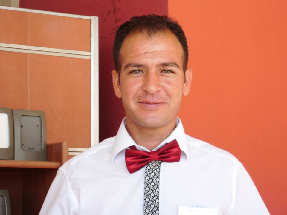 Unser Lieblingskellner Hotel Victory Resort