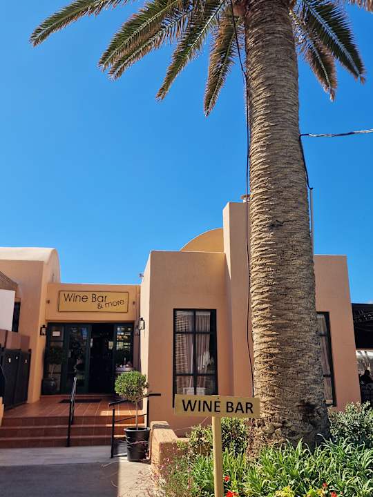 Gastro Anissa Beach & Village