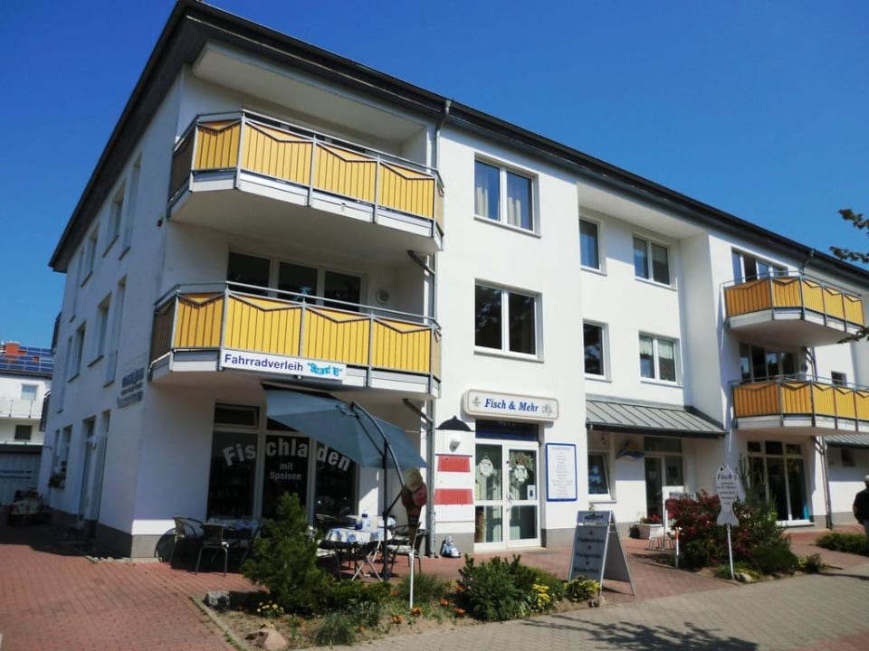 Außenansicht & Fischrestaurant Quartier 18 Ihr Feriendomizil auf der Insel Usedom
