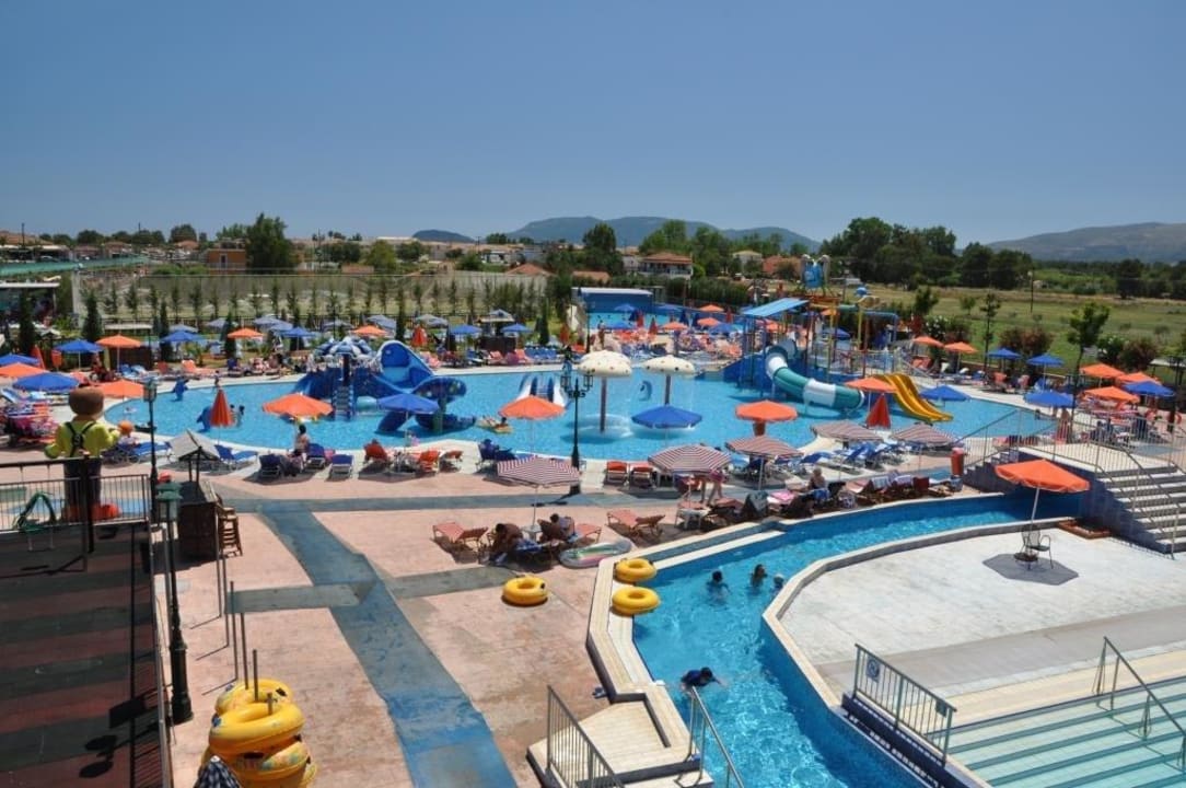 Widok na cały park wodny Caretta Beach Resort & WaterPark