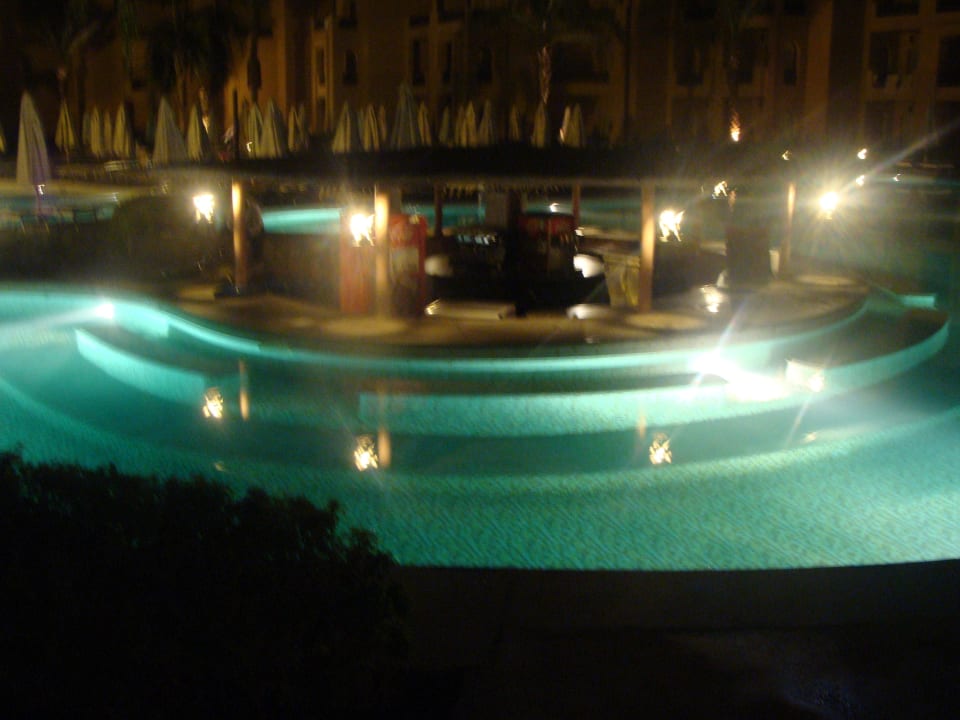 Basen nocą + bar Stella Garden Resort & Spa, Makadi Bay