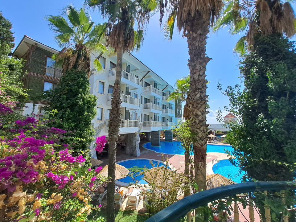 Pool Hotel Defne Dream