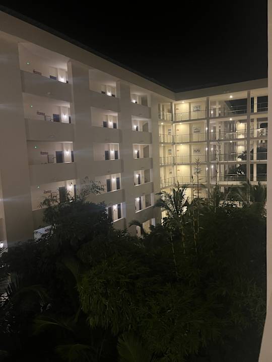 Außenansicht Hotel Riu Jambo