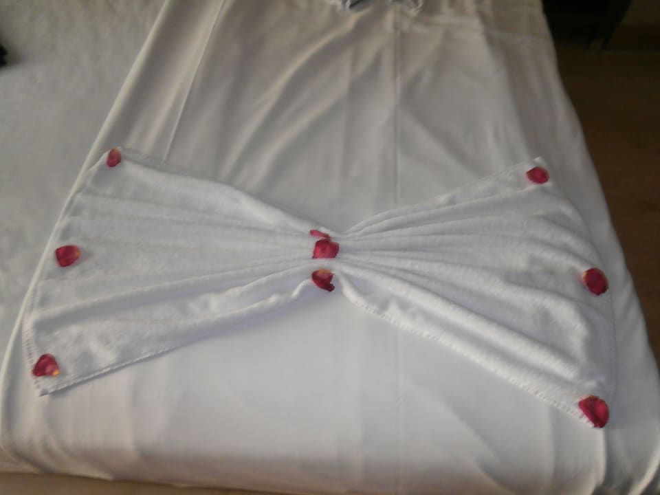 Tolle Deko auf dem Bett Trendy Aspendos Beach Hotel