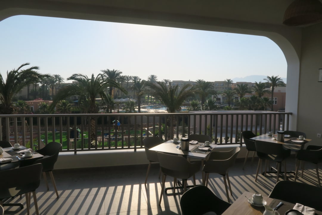 Gastro Hotel Horizon Beach Resort