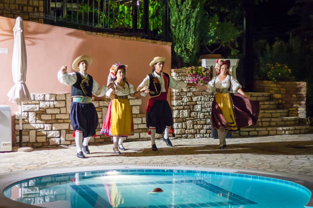 Tańce ludowe Lido Corfu Sun Hotel