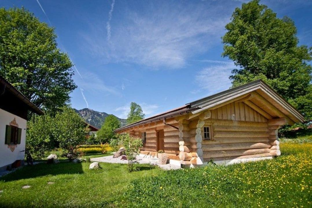 Katharinenhof Lenggries_Außenansicht Saunahaus Katharinenhof Lenggries