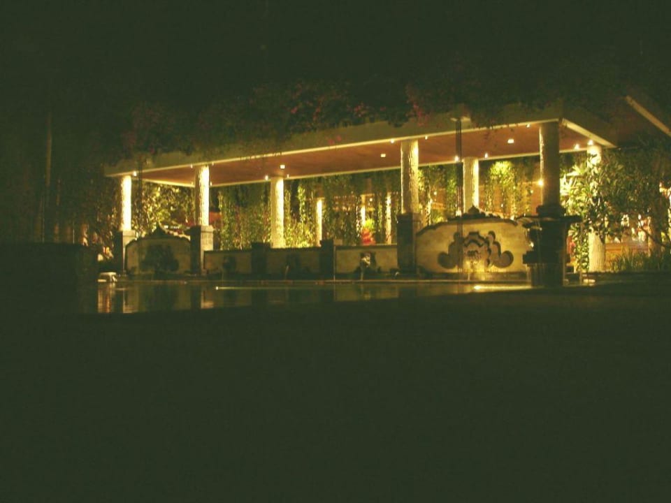 Hotel Eingangsbereich Paradisus by Melia Bali