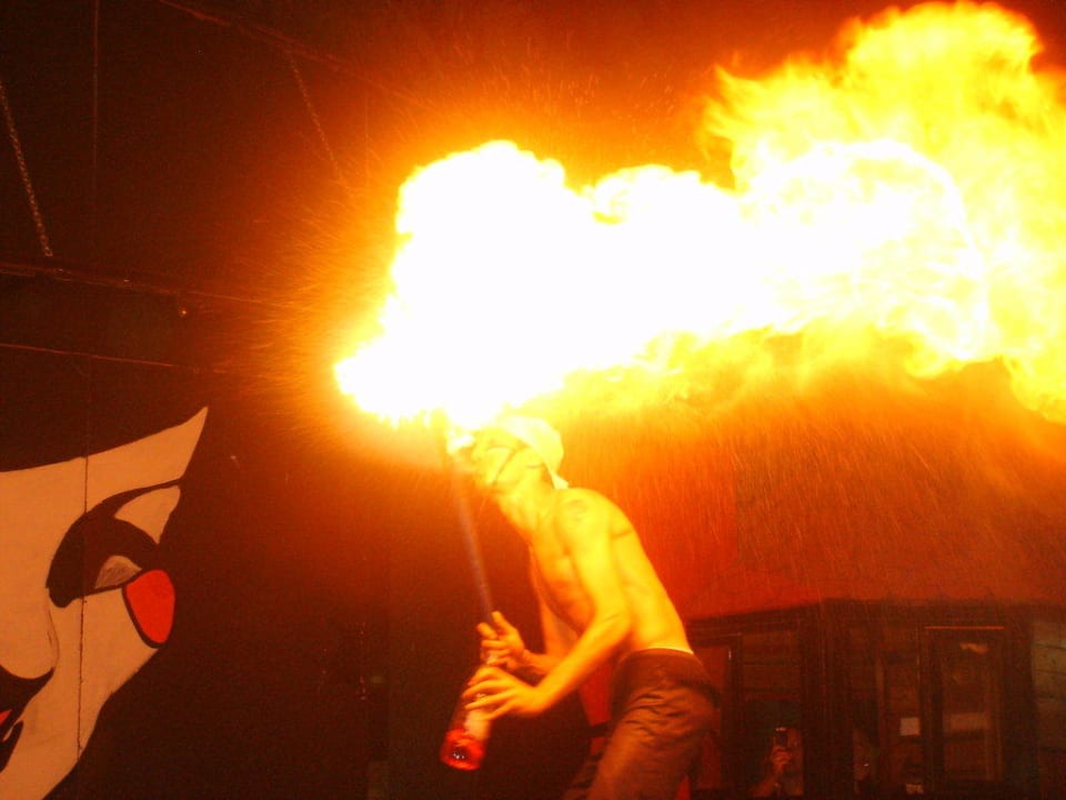 Feuershow der Animateure Hotel Gardenia Beach