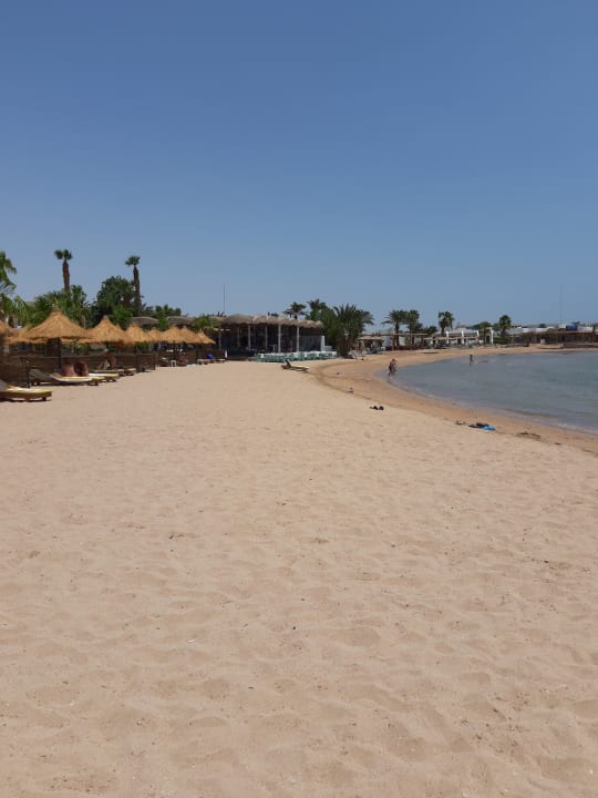 Strand Lotus Bay Beach Resort