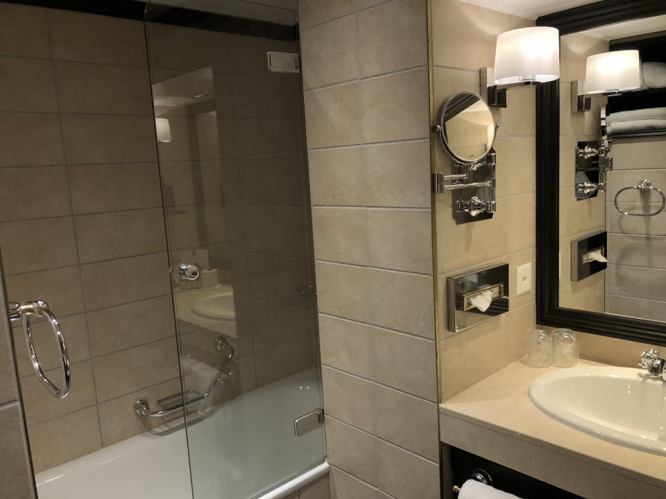 Badezimmer Hotel Rotary Geneva