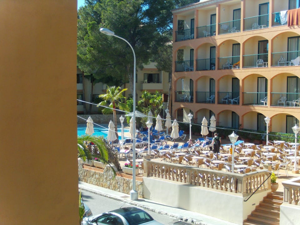 Von Block A 3 Etage blick zum Garten Valentin Somni Hotel & Suites