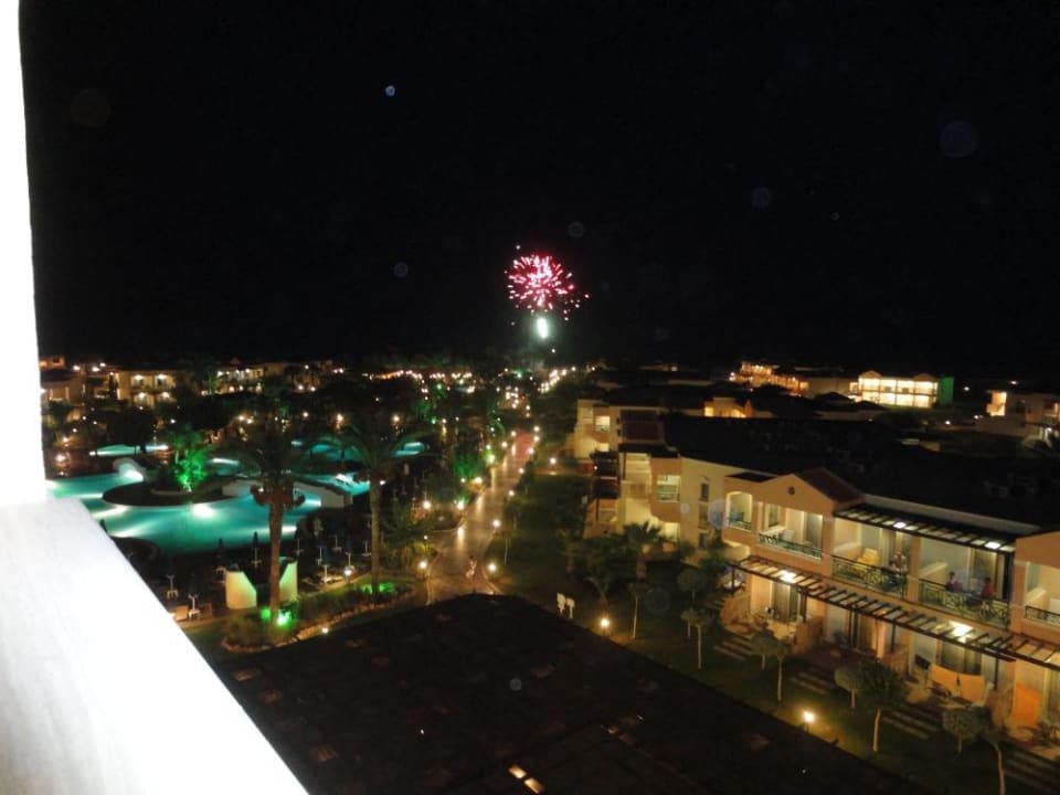 Feuerwerk am Strand Lindos Princess Beach Resort & Spa