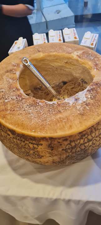 Gastro Justiniano Deluxe Resort