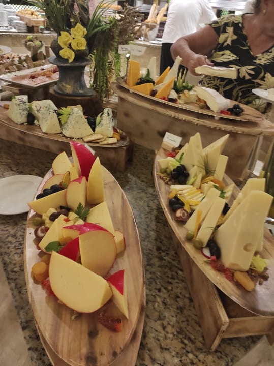 Gastro Miramar Al Aqah Beach Resort